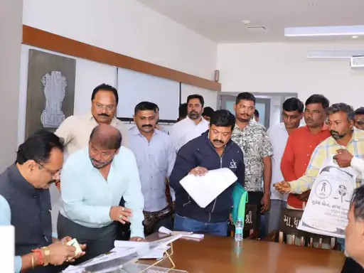 1d2df1e4-670a-4cd3-a6cd-8bdfd1267fc6_1762962520357