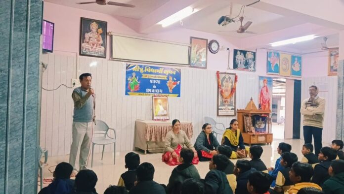 WhatsApp Image 2025-11-24 at 11.18.04 AM