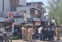 ભૂમાફિયાઓનું મોટું કૌભાંડઃ સરકારી જમીન પર દુકાનો બનાવી વેચી પણ કાઢી