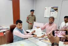 પીપાવાવ પોર્ટ દ્વારા શિયાળબેટ પાસે ચાલતું ડ્રેજિંગ કામ તાત્કાલિક અટકાવવા ધારાસભ્ય હીરાભાઈ સોલંકીની કલેક્ટરને રજૂઆત