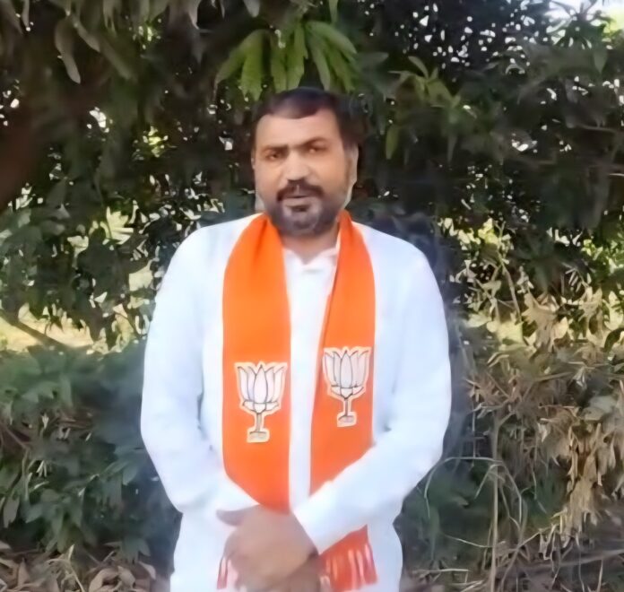 Screenshot_20251228_163450_WhatsAppBusiness