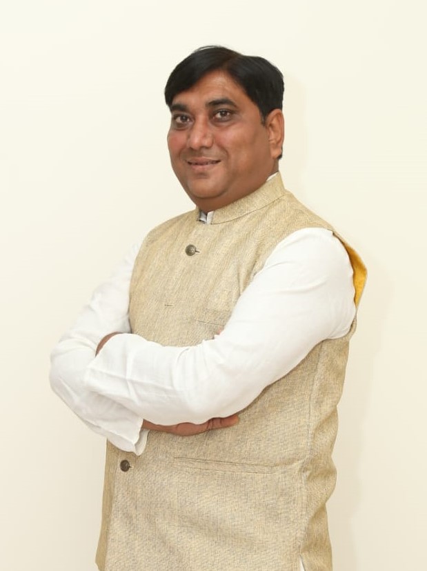 ee70228b-cc7c-4563-8025-ff2137cd57e4