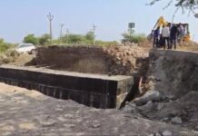 લીલીયા-અમરેલી રોડ પર બ્રિજના કામમાં બેદરકારીને કારણે અકસ્માત: સાંસદને પત્ર પાઠવાયો