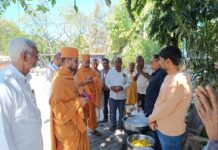 દામનગર બીએપીએસ સ્વામિનારાયણ મંદિરમાં સંતોની હાજરીમાં શાકોત્સવ