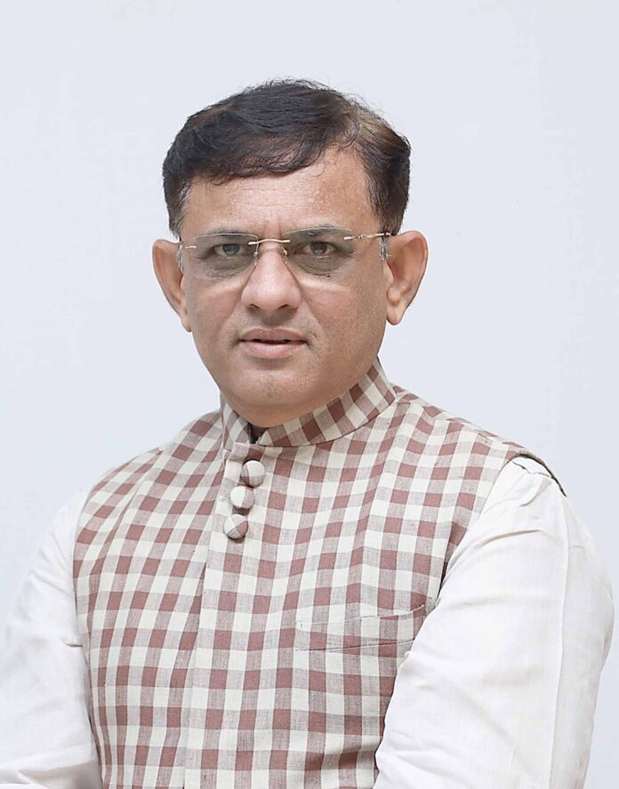 MLA-Mahesh-Kaswala-03-1024x1306