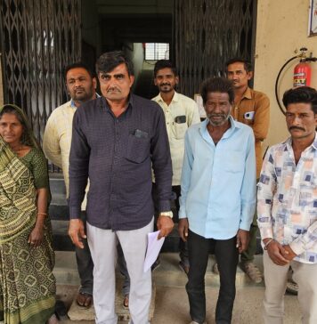 બગસરા મામલતદાર કચેરી ખાતે અરજદરોનો ઘસારો