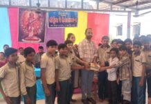 રાજુલાના ડુંગરની કુમારશાળા નં-૧ના શિક્ષકોનો વિદાય સમારંભ યોજાયો