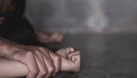 બાબરાના કલોરણા ગામે ઉછીના લીધેલા પૈસા બાબતે દંપતીએ કર્યો આપઘાતનો પ્રયાસ