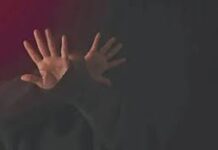 કર્ણાટકમાં સ્વયંઘોષિત ધર્મગુરુએ નિર્દોષ છોકરી પર જાતીય હુમલો કર્યો, પોસ્કો કાયદા હેઠળ કેસ દાખલ