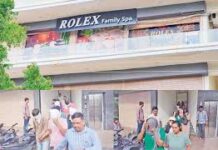 આણંદમાં સ્પાની આડમાં ચાલતા ગોરખધંધાનો પર્દાફાશઃ ૧૧ થાઈલેન્ડની યુવતીઓ સહિત ૧૪ની અટકાયત