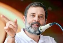 ડોકલામમાં ચાર ચીની ટેન્ક ભારતીય ક્ષેત્ર તરફ આવી રહ્યા હતા. તે ફક્ત ૧૦૦ મીટર દૂર હતા. રાહુલ ગાંધી