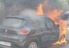 ગોંડલ SRP કેમ્પ પાસે ચાલુ કારમાં ભીષણ આગઃ બે યુવાનોનો આબાદ બચાવ, મોટી હોનારત ટળી