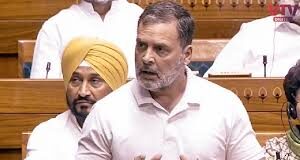 “મોટી જાહેરાતો, તેનાથી પણ મોટી જાહેરાત, અને શૂન્ય જવાબદારી, રાહુલ ગાંધી