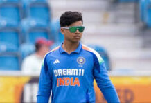 આઇપીએલ અને યુ ૧૯ ક્રિકેટમાં ધૂમ મચાવ્યા બાદ, વૈભવ પાસે હવે ટીમ ઇન્ડિયાના દરવાજા ખુલ્લા છે.