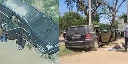 અમદાવાદમાં અવાવરું જગ્યાએ પાર્ક કરેલી કારમાંથી ડી કમ્પોઝ થયેલી હાલતમાં મૃતદેહ મળ્યો