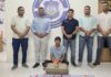 સરકારી નોકરીની તૈયારીના બહાને ગાંધીનગરમાં ભાડે રહેતા થરાદના યુવક પાસેથી દોઢ કિલો ચરસ-ગાંજા મળ્યો