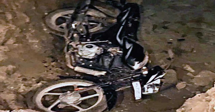 uwcSyptcB3Z6RzXqWprjPzpahnz5CHHqix8uCbXx