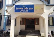 ભાવનગરમાં અશાંતધારાના ભંગની બીજી ફરિયાદ, કલેક્ટરની મંજૂરી વિના ફ્લેટ વેચનાર અને ખરીદનાર ઝડપાયા