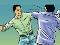 લાઠીના હરસુરપુર દેવળીયામાં બાઈક ધીમી ચલાવવા બાબતે ઠપકો આપતા યુવકે ધારિયું ઝીંક્યું