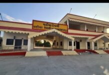 અમદાવાદ-વેરાવળ વંદેભારત ટ્રેનને વડિયામાં સ્ટોપ આપવા સ્થાનિકોની માગણી