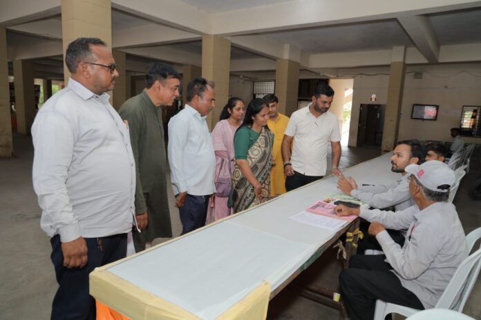 AMRELI NAGARPALIKA JANKALYAN SHIBIR PH 01 (2)43
