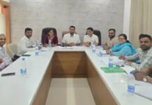 સાવરકુંડલા નગરપાલિકાના ચાલતા વિકાસકાર્યોની સમીક્ષા કરાવામાં આવી