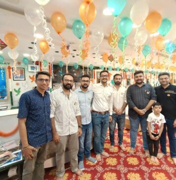 અમરેલીના નીલકંઠ જવેલર્સ ખાતે સ્વાતંત્ર્ય પર્વની ભવ્ય ઉજવણી
