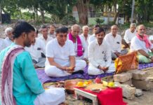 લાઠી તાલુકાના તાજપર ગામે ધારાસભ્ય જનક તળાવીયાના હસ્તે નવા પંચાયત ભવનનું ખાતમુહૂર્ત