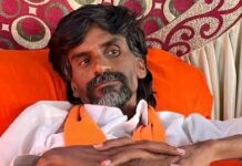 મરાઠા અનામત પર રાજકારણ વધુ તીવ્રઃ મનોજ જરંગે ફરી ભૂખ હડતાળ શરૂ કરી મુખ્યમંત્રી ફડણવીસને તેમના દુશ્મન ગણાવ્યા?