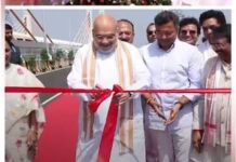 દિલ્હીવાસીઓ માટે એક મોટી ભેટઃ અમિત શાહે બારાપુલ્લા ફેઝ-૩ કોરિડોરનું ઉદ્ઘાટન કર્યું ૨૦૨૫ સુધી દિલ્હીમાં સત્તા પર રહેલી સરકાર આટલા વર્ષો પછી પણ આ પ્રોજેક્ટ પૂર્ણ કરવામાં નિષ્ફળ રહી.