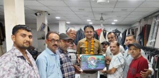 બાબરા વેપારી મહામંડળ દ્વારા પ્રદેશ ભાજપ બક્ષીપંચ મોરચાના ઉપાધ્યક્ષ ભુપેન્દ્રભાઈ બસિયાનું સન્માન