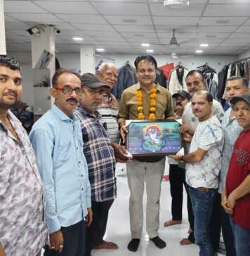 બાબરા વેપારી મહામંડળ દ્વારા પ્રદેશ ભાજપ બક્ષીપંચ મોરચાના ઉપાધ્યક્ષ ભુપેન્દ્રભાઈ બસિયાનું સન્માન